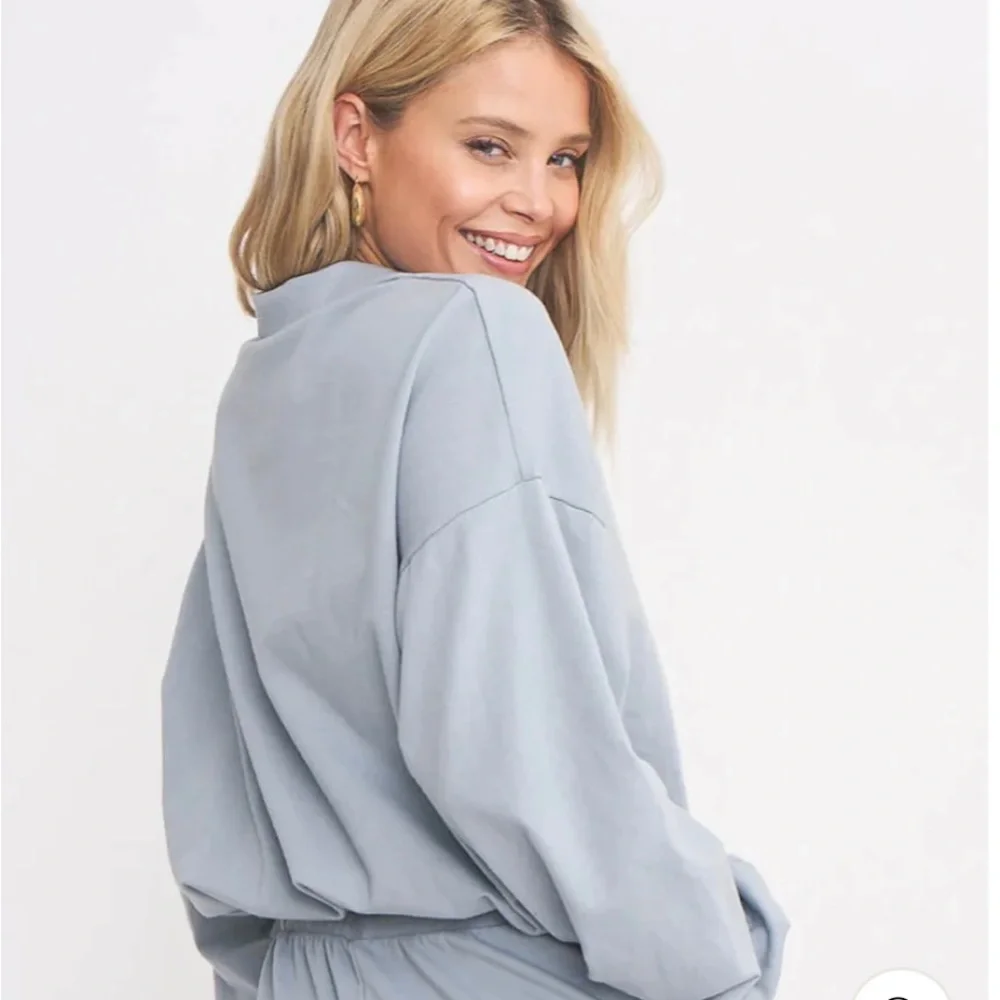 NWT Project Social T Seize The Day Collared Sweatshirt Size XSmall - Picture 3 of 13